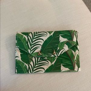 Still & Dot Clutch